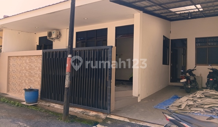 Rumah Bagus Baru Renovasi LT Granite di Tanah Mas