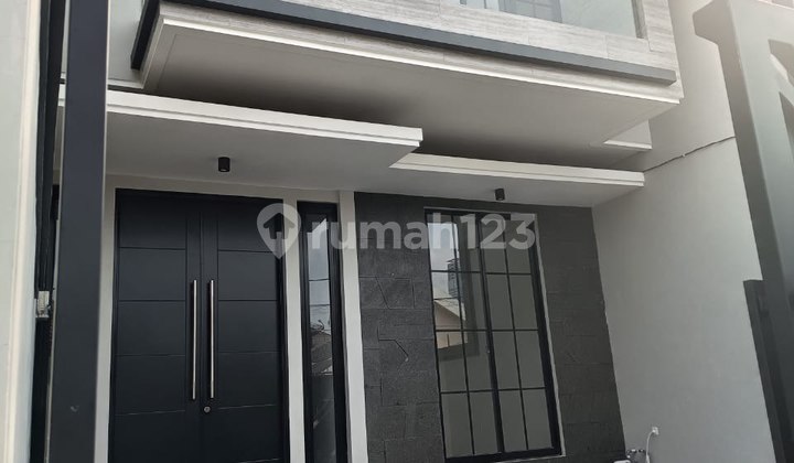 Manyar Kertoadi House Near Dharmahusada, Kertajaya Indah (Dvo)