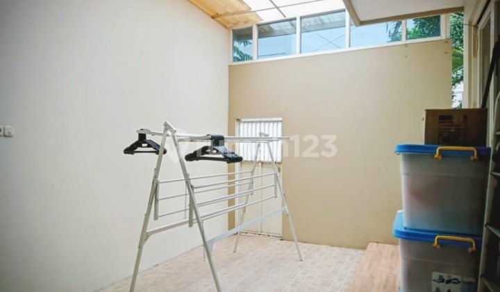 Manyar House Near Klampis Merr Dharmahusada Sukolilo (Dnd) 2