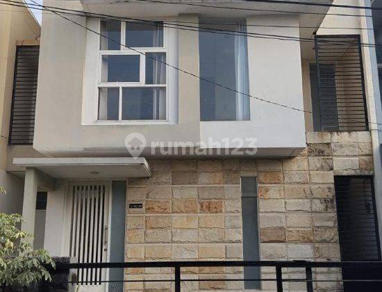 Rumah Minimalis di Pantai Mentari dekat Pakuwon City, Mulyosari (code : DND) 1