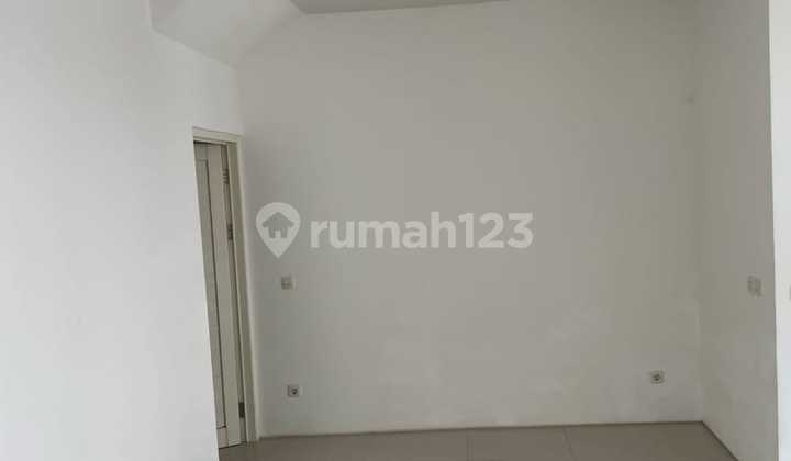 Rumah 2 lantai di Dian Istana, Cluster Oasia Dekat Pakuwon, Royal Residence (code : DND) 2