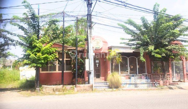 Rumah Usaha Kafe Dan Kos di Keputih Tegal Timur code Dnd  1