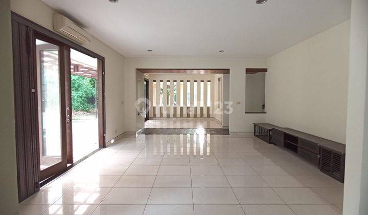 House Rent At Kuningan South Jakarta With Swimming Pool 4 Br 2