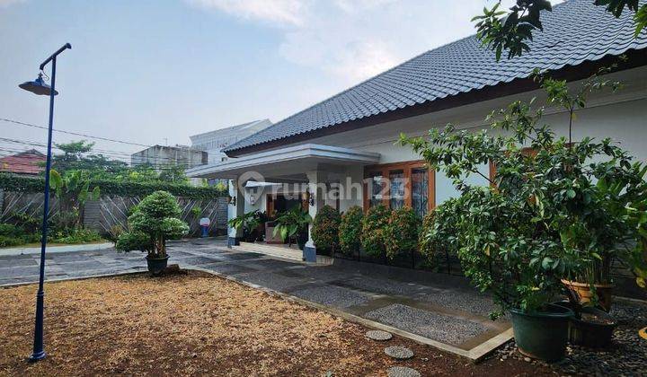 Rumah dijual di Cilandak luas 1080 m2 rapih dan siap huni nego sampai deal 2