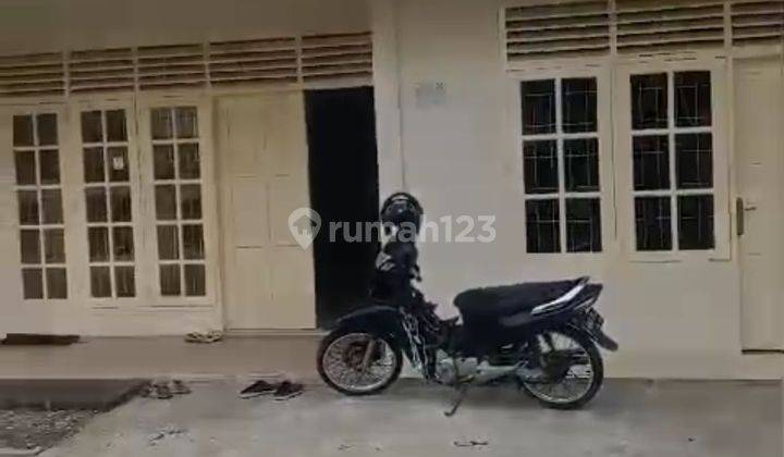 Rumah Cocok Untuk Kantor Di Cipete Selatan Halaman Dan Ruang Tamu Lega 1