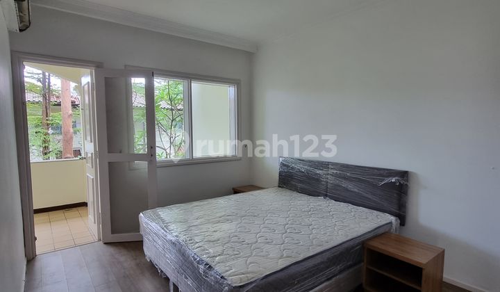 This house has been proven to be very well-maintained and always cared for in Pondok Indah. 2