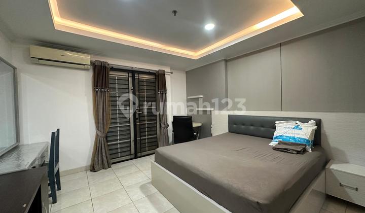 Fully Furnished 3+1 Bedroom Tower D at Gading Resort Residence with Hook Luas Fully Furnished 3+1 Bedroom Tower D at Gading Resort Residence with Hook Luas