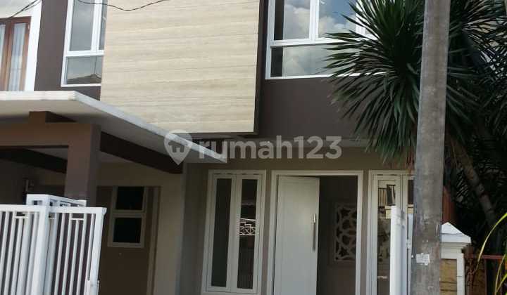Rumah Dua Lantai Siap Huni Pondok Indah 5 Kamar Tidur Harga 250Jt Rumah Dua Lantai Siap Huni Pondok Indah 5 Kamar Tidur Harga 250Jt