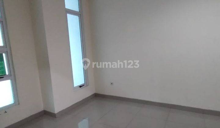 Rumah di Green Lake City , Cluster Amerika Latin Uk. 8x16 , SHM 6