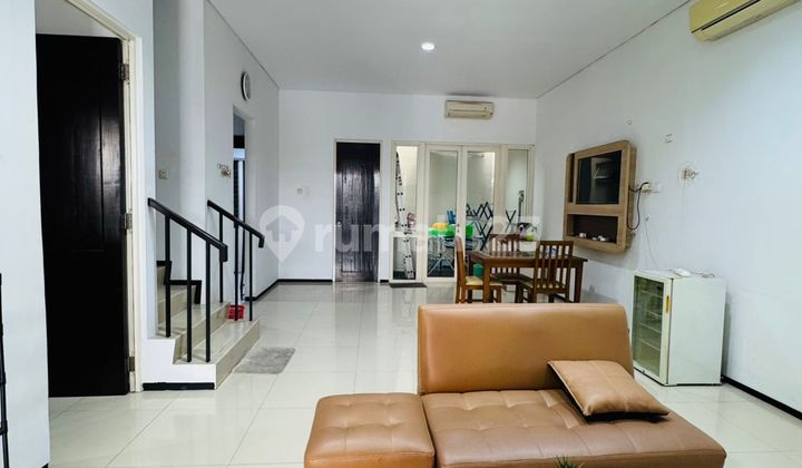 Rumah di Daan Mogot Baru, Cluster Jimbaran Uk.8x15 , Semi Furnish