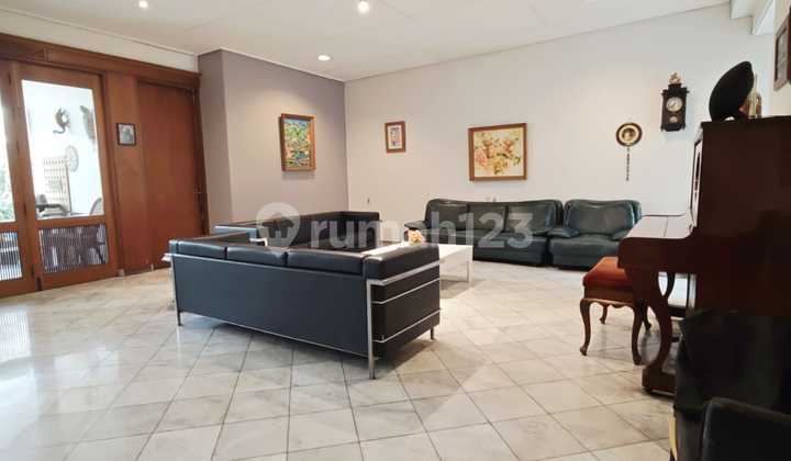 Rumah di Puri Indah Lt.327 M2 Tusuk Sate , SHM , 2 Lantai 2