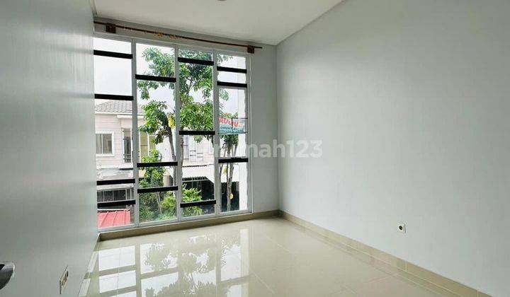 Rumah di Green Lake City , Amerika Latin Uk. 6x16 , Semi Furnish 2