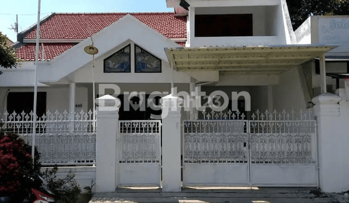 Rumah Gayungsari Terawat, Row Jalan Lebar, Lokasi Strategis 1