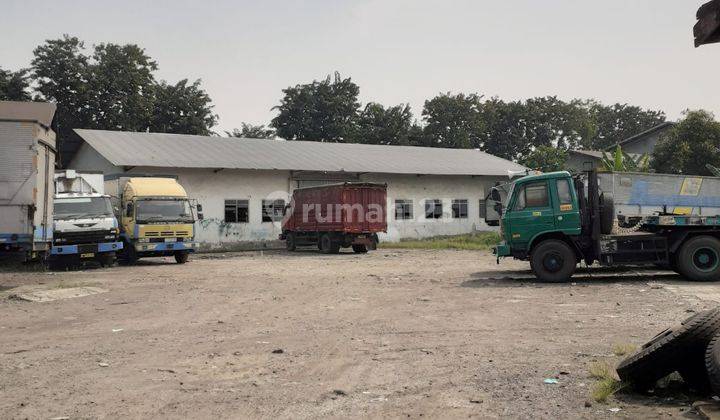 LAHAN GUDANG & GARAGE TRUK EKSPEDISI  DI JL MASTRIP  SIAP PAKAI 1