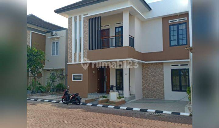 Dijual murah rumah 2 lantai Palagan 2