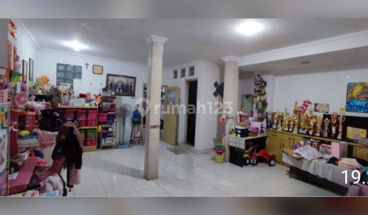 Disewakan Ruko Dekat Toko Gardena Jogjakarta 2