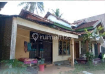 For Sale House Near Magelang Police Station, Central Java 2