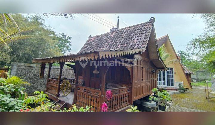 Dijual Villa Gebyok Turi Sleman Jogja 2