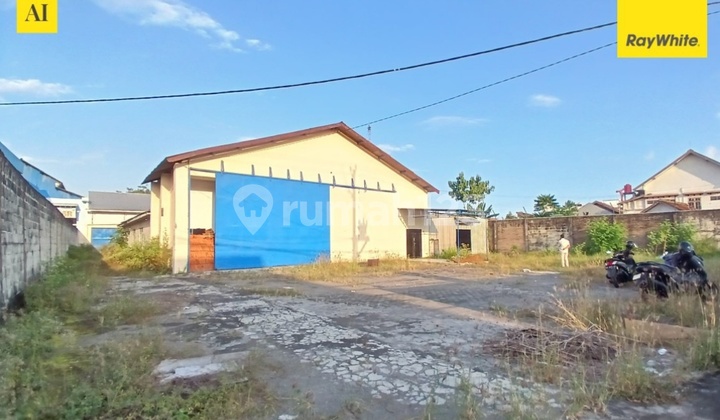 Warehouse for Rent on Jln. Tajem Raya, Depok, Sleman, Yogyakarta Warehouse for Rent on Jln. Tajem Raya, Depok, Sleman, Yogyakarta