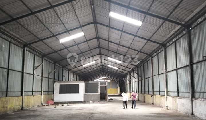 Warehouse for Rent on Jln. Imogiri Barat, Bantul, Yogyakarta. Warehouse for Rent on Jln. Imogiri Barat, Bantul, Yogyakarta.