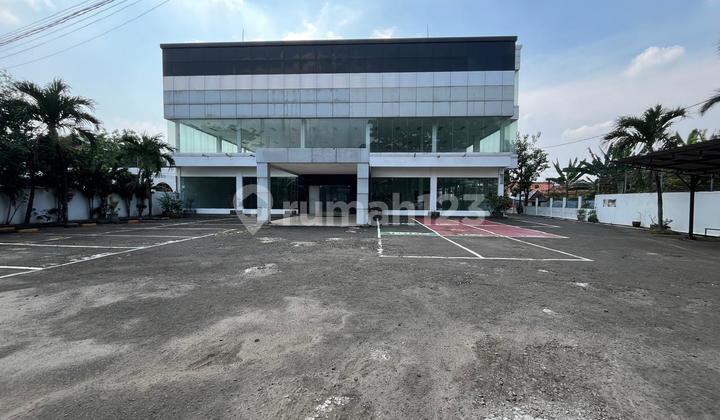 For Rent: Ex-Kia Building Cimone, Jl. Merdeka - Pabuaran, Tangerang For Rent: Ex-Kia Building Cimone, Jl. Merdeka - Pabuaran, Tangerang