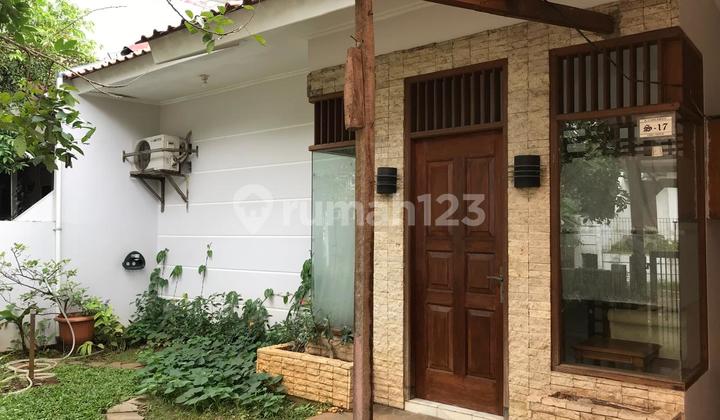 Semi-Furnished Luxury House Near Krukut Toll Road, Cinere, Depok Semi-Furnished Luxury House Near Krukut Toll Road, Cinere, Depok