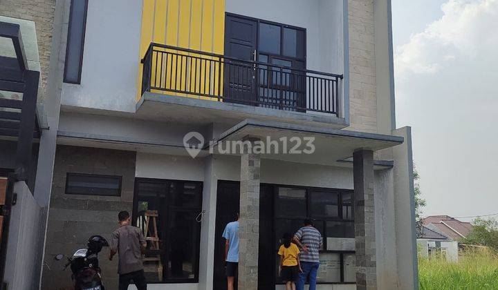 Rumah Bagus 2 Lantai Siap Huni Sawangan Depok  1