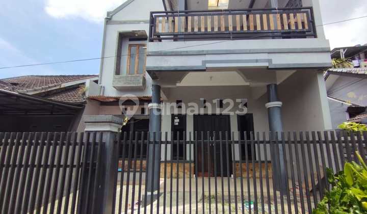 Rumah 2 Lantai Siap Huni di Sariwangi Bandung, Harga Dibawah Pasaran