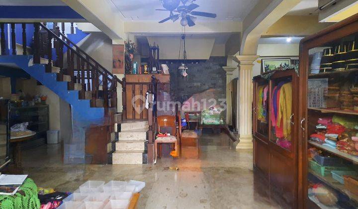 Rumah Hadap Utara Dan Timur Sriwedari Solo  2