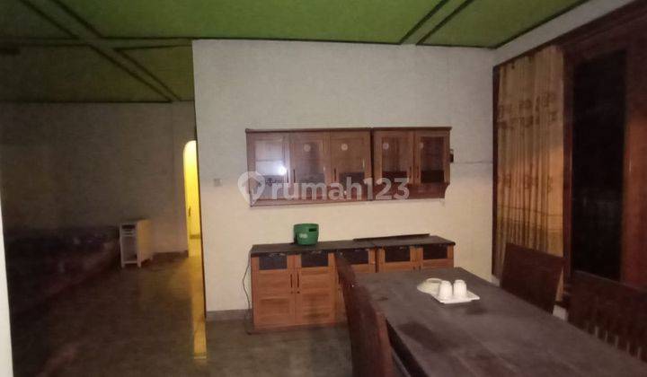 Rumah Villa Dekat Jalan Raya Tawangmangu  2