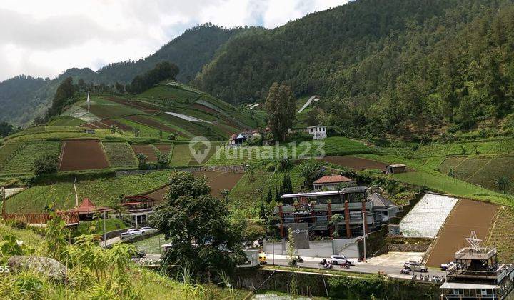 Tanah Tawangmangu Dekat Resto Lawu Kala Senja  2