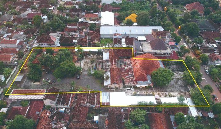 Rumah Joglo 5741m Pinggir Jalan Yogyakarta  2