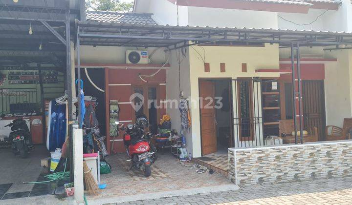 Rumah Ndalem Tentrem Kartasura 750 Juta  1