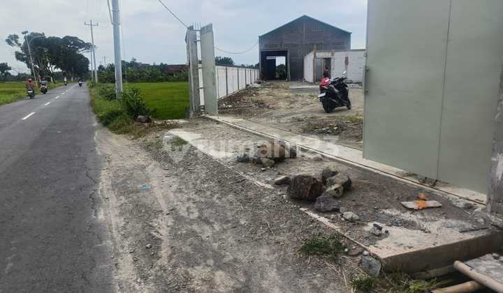 New Warehouse Trasan Klaten Road New Warehouse Trasan Klaten Road