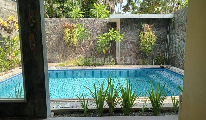 Rumah Full Bangunan Colomadu  1