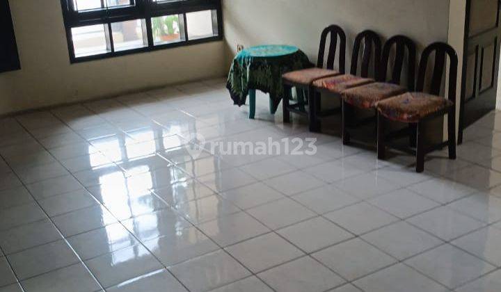 Rumah Akses Simpangan Sriwedari Surakarta 2