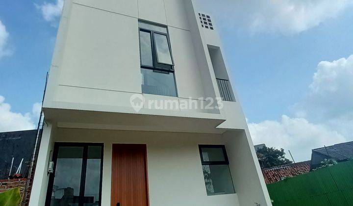 Rumah siap huni 10 menit dari MRT Lebak Bulus di Cirendeu 4