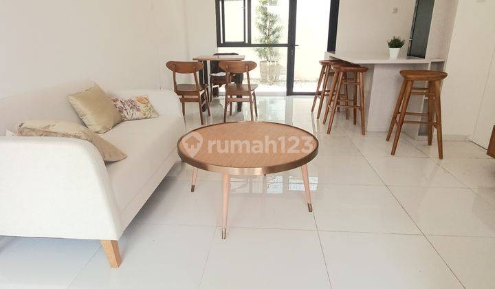 Rumah siap huni 10 menit dari MRT Lebak Bulus di Cirendeu 16