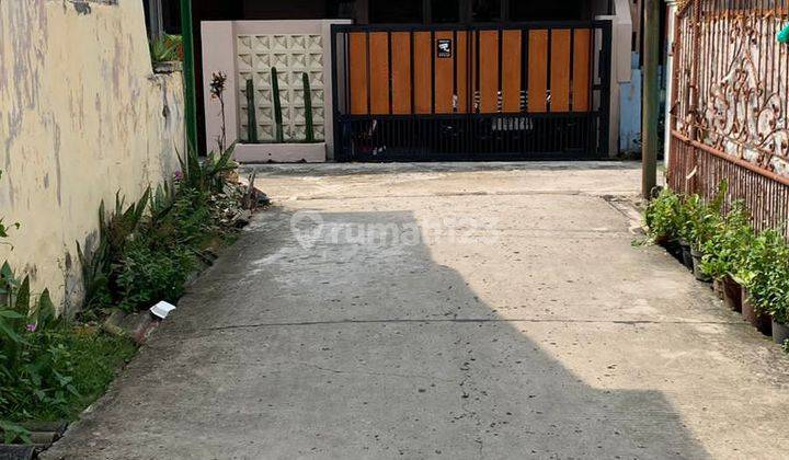 Rumah siap huni dekat gate tol di Juanda Depok 11