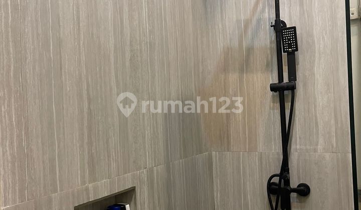 Rumah siap huni dekat gate tol di Juanda Depok 13