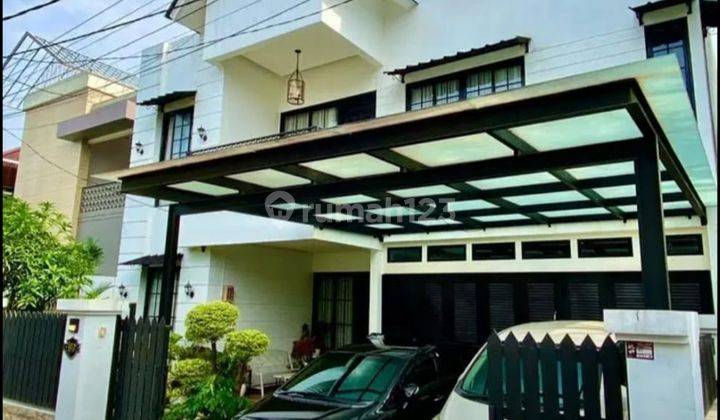 Rumah mewah dekat MRT Lebak Bulus Jakarta Selatan 1