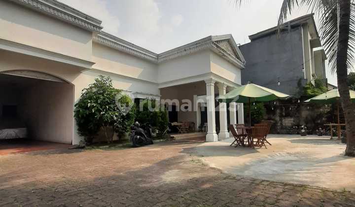 Jual rumah hitung tanah di Pejaten Jakarta Selatan 1