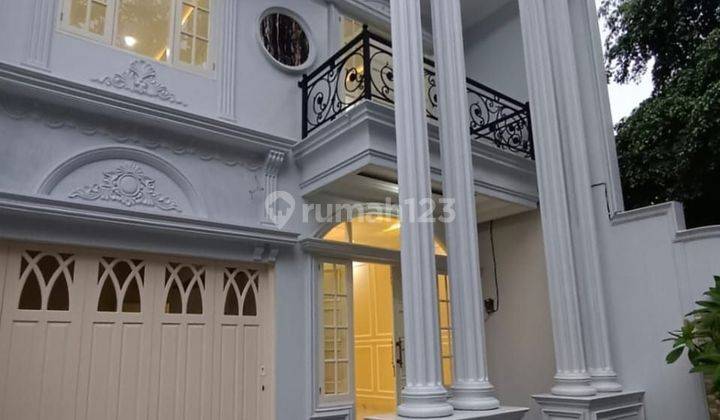 Rumah klasik dengan privat pool di pesanggrahan Jak sel 2