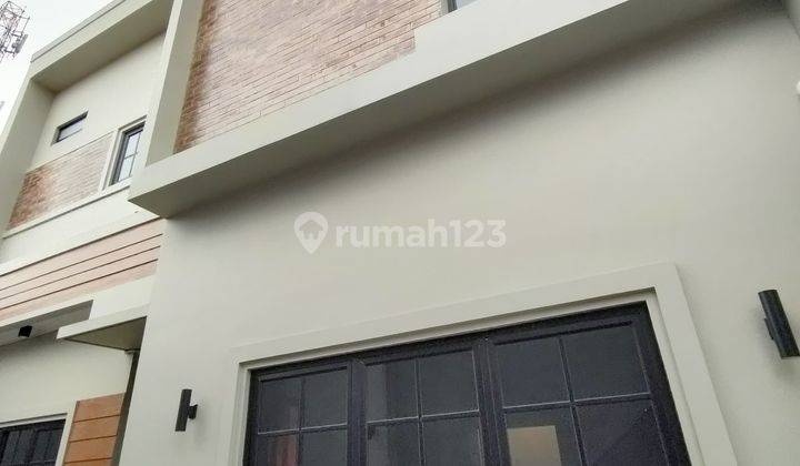 Rumah siap huni di Jagakarsa dekat ke tb simatupang 1