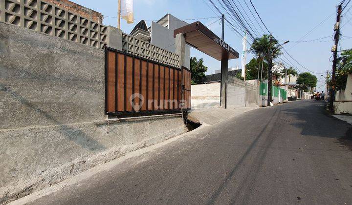 Rumah Design Klasik Di pejaten Jakarta Selatan 2