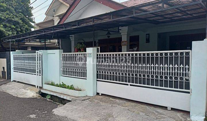 Rumah Masih Bagus Dekat Halte Bus Way Ragunan 1