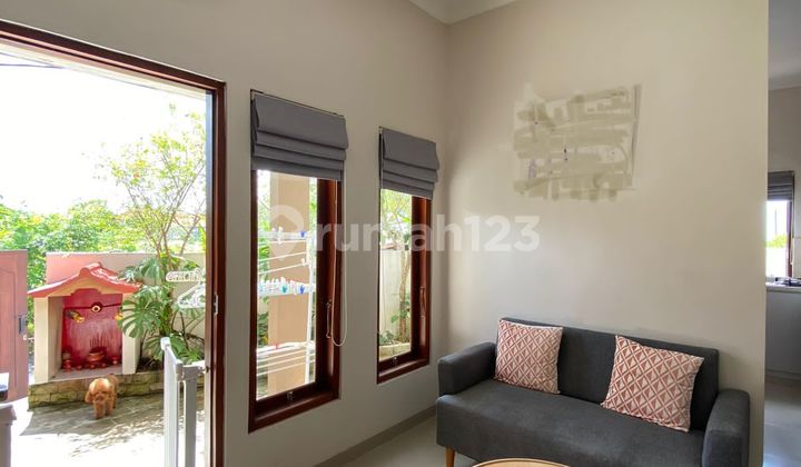 Rumah Cantik, Berada Di Lokasi Strategis 3