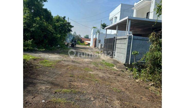  Dijual Tanah Lokasi Strategis di Taman Mumbul 1