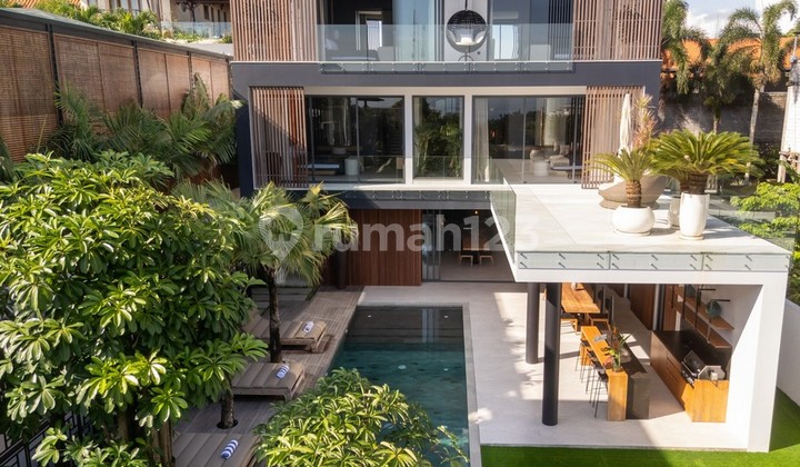 Dijual Freehold Brand New Modern Villas 4 Kamar Tidur - VSKHE