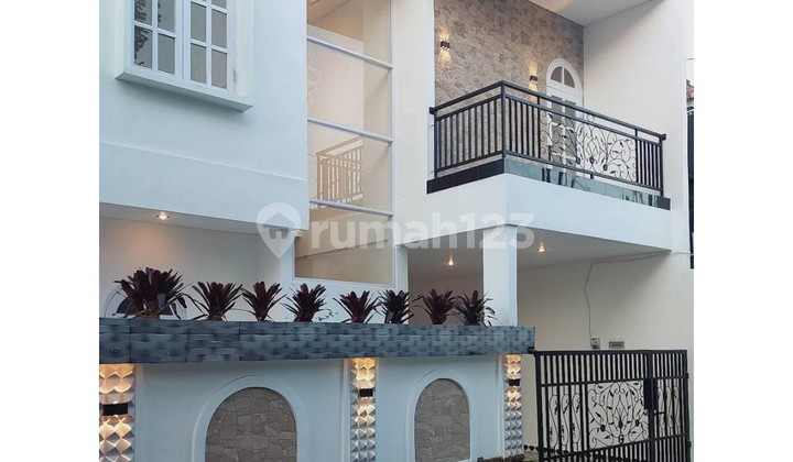  DIJUAL – RUMAH MINIMALIS MODERN KONSEP MEDITERANIA - HSKT